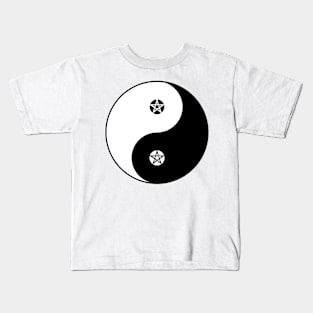 Yin Yang Pentacles Design Kids T-Shirt